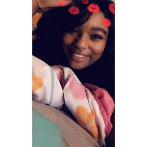 Meet your Posher, Jonell